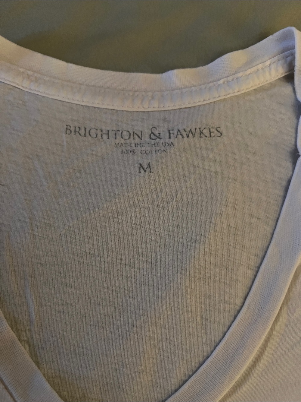 Radiohead V-Neck Tee - Picture 2 of 5